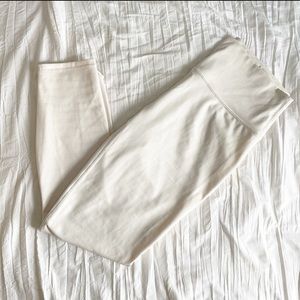 Fabletics Cream Leggings White Medium Shimmer Soft Butter Athletic Offwhite